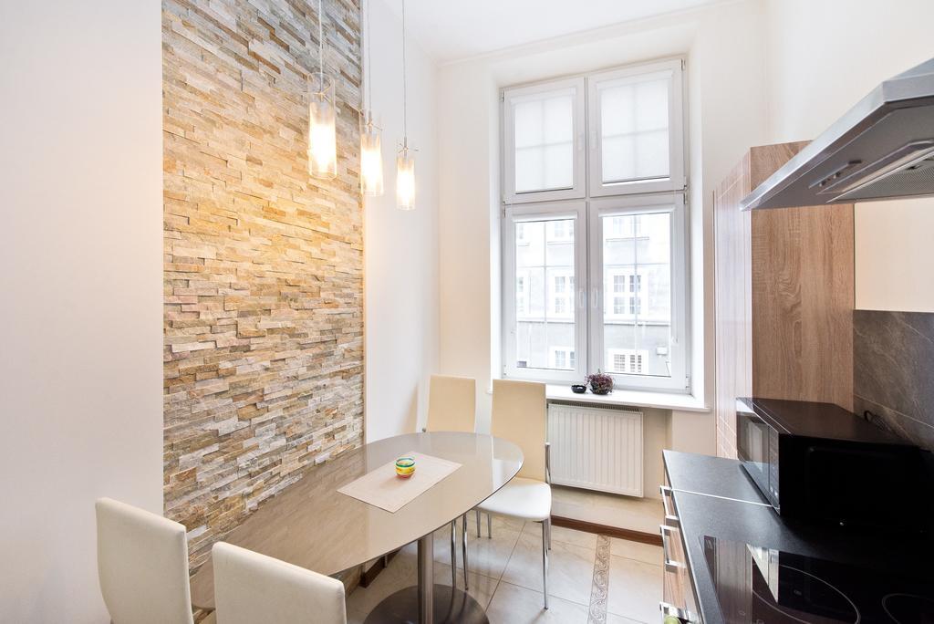 Gdanskie Apartamenty - Apartamenty Na Swietego Ducha Z 2 Sypialniami מראה חיצוני תמונה